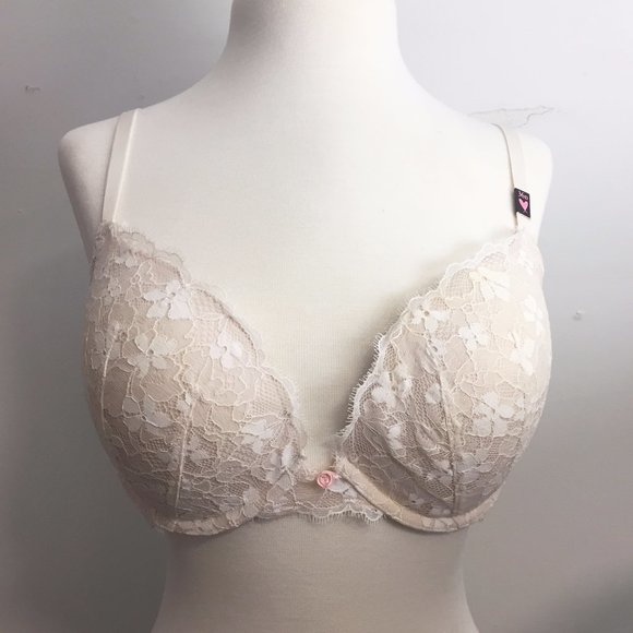 Victoria's Secret Dream Angels Padded Push-Up Bra - Picture 4 of 10